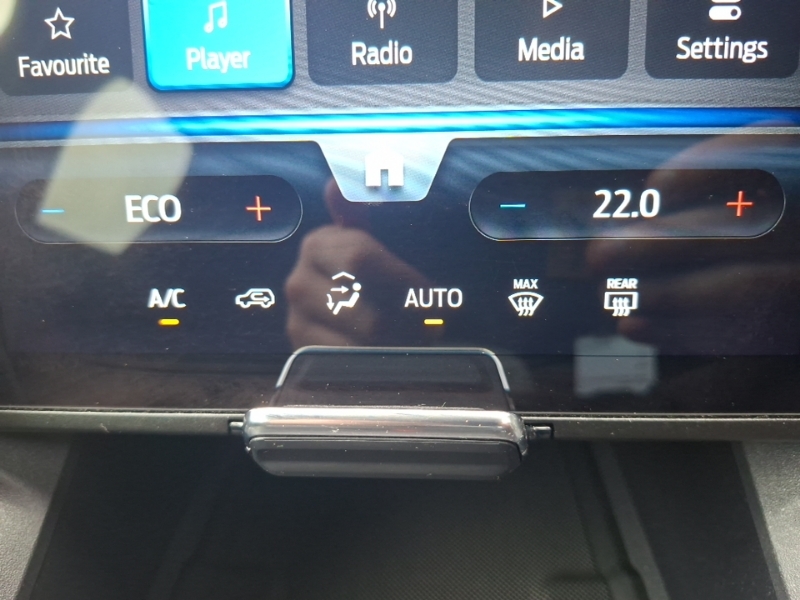 Ford Explorer 250Kw Premium 79Kwh Awd 2025 Red #15