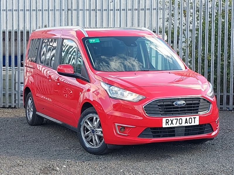 Ford Grand Tourneo Connect 1.5 Ecoblue 120 Titanium Red