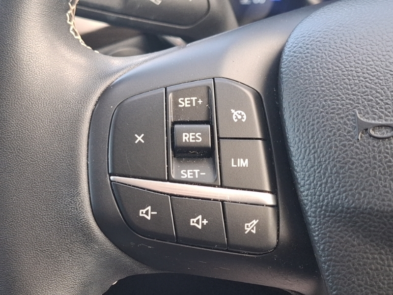 Ford Kuga 1.5 Ecoboost 150 St-line Edition Red #12