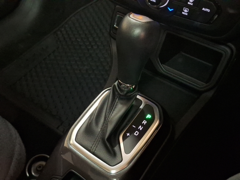 Jeep Renegade 1.5 T4 E-torque Hybrid S Dct  #16