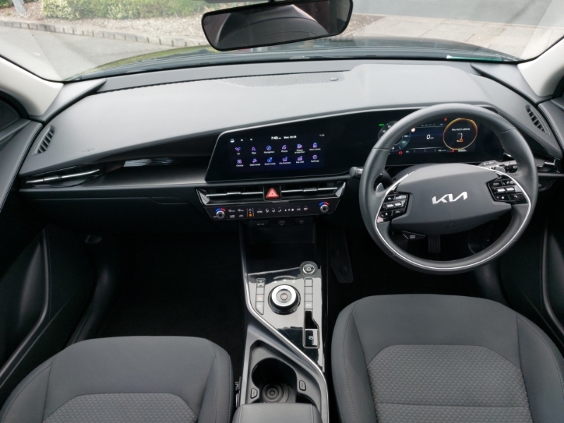Kia e-Niro 150Kw 2 Nav 65Kwh Black #3