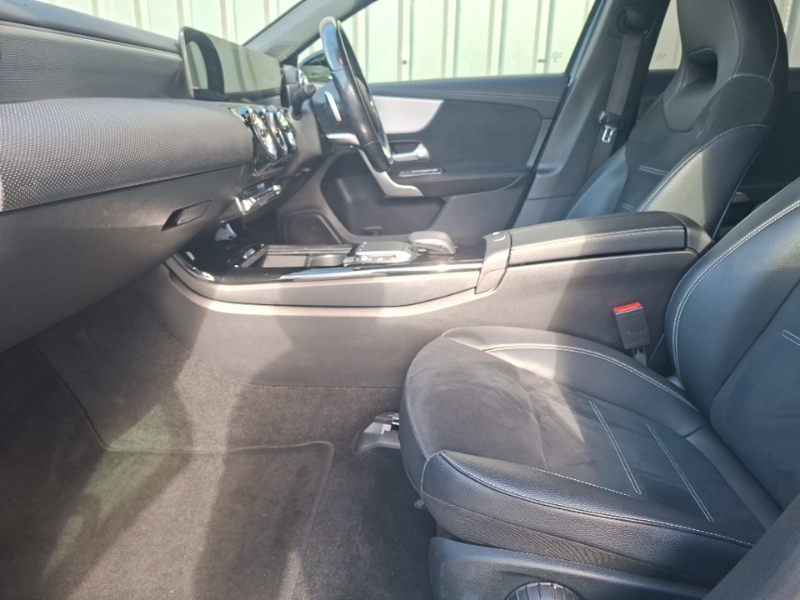 Mercedes-Benz A Class A200 Amg Line Executive Edition Blue #5