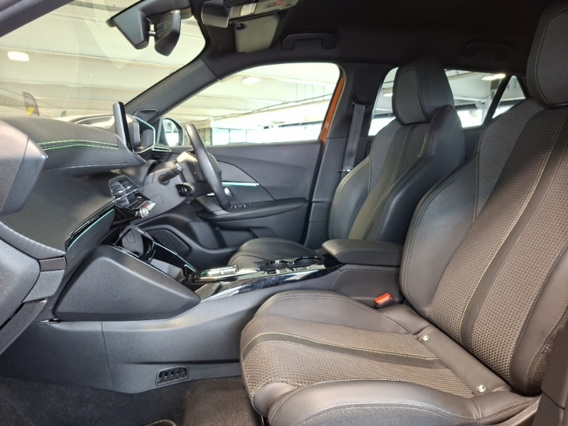 Peugeot e-2008 100Kw Gt 50Kwh 11Kwch Orange #5