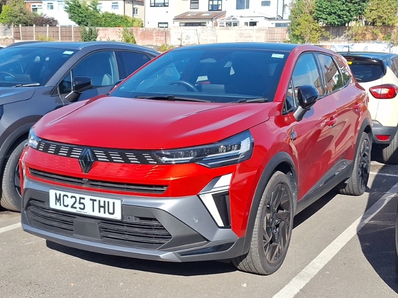 Renault Symbioz 1.6 E-tech Fhev 145 Iconic Esprit Alpine Red