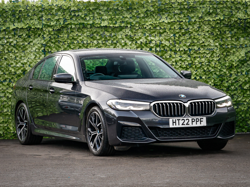 BMW 5 Series 530D Xdrive Mht M Sport Techpro Pack Black #1