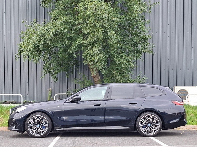 BMW i5 250Kw Edrive40 M Sport 84Kwh Black #4