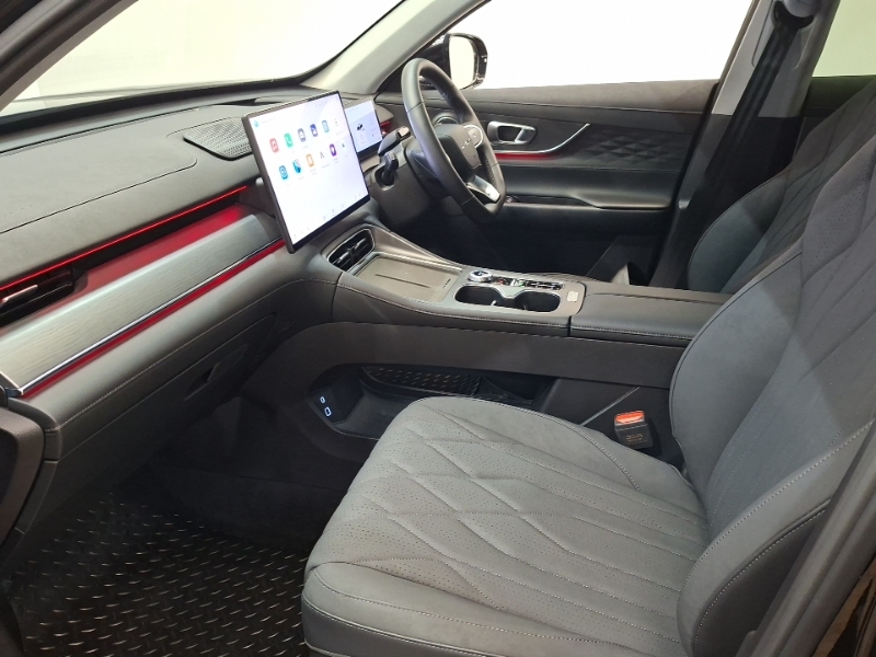 Chery Tiggo 8 1.5T Phev Summit Dht Black #5