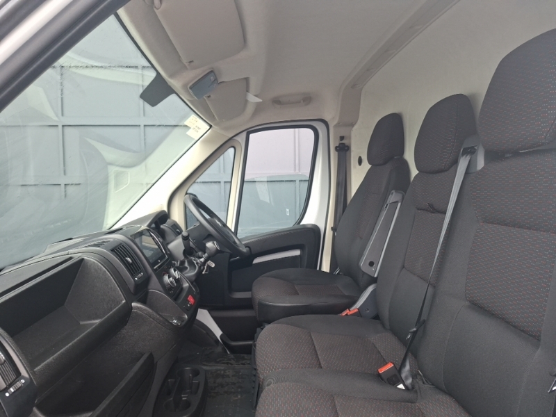 Citroen Relay 2.2 Bluehdi H2 Van 140Ps Enterprise Edition White #5