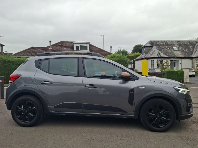 Dacia Sandero Stepway 1.0 Tce 110 Extreme Grey #4