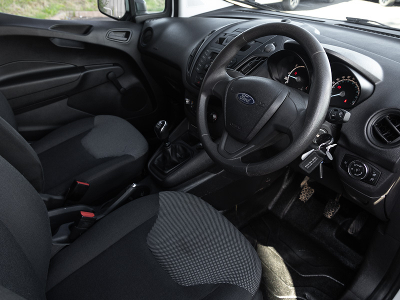 Ford Transit Courier 1.5 Tdci Leader Van 6 Speed White #3