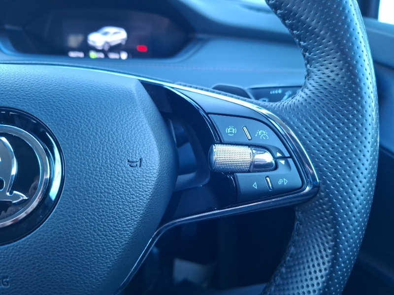 Skoda ENYAQ 62Kwh 60 Blue #13