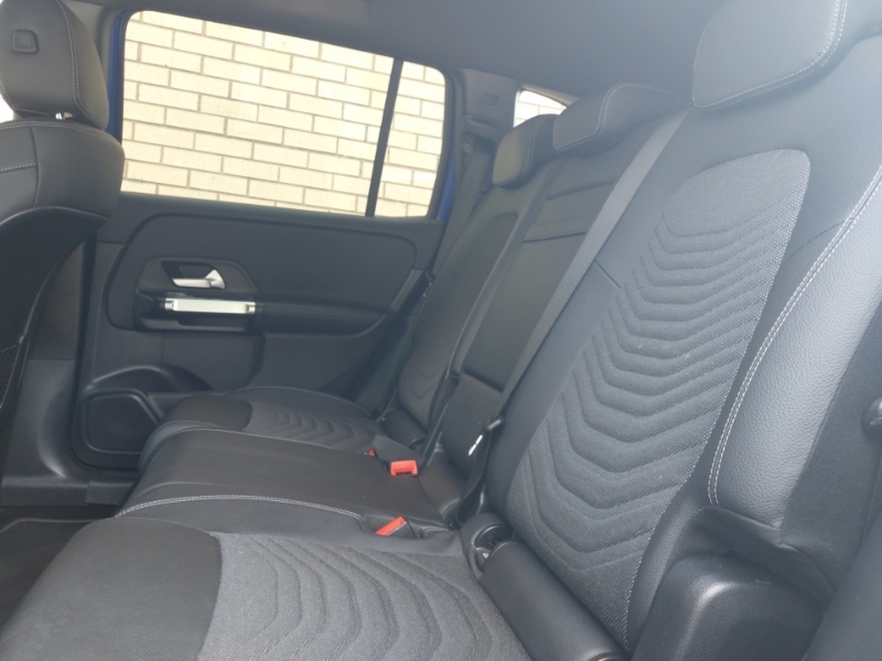 Mercedes-Benz GLB Class Glb 200 Sport Executive 7G-tronic Blue #6