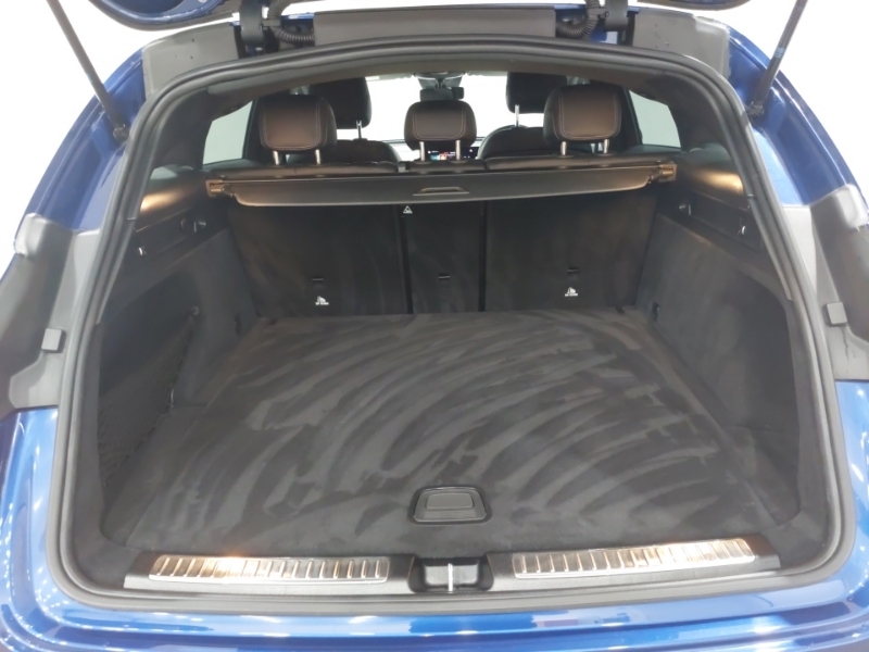 Mercedes-Benz EQC Amg Line Grey #18