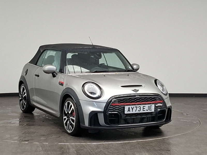 Mini Convertible 2.0 John Cooper Works Silver