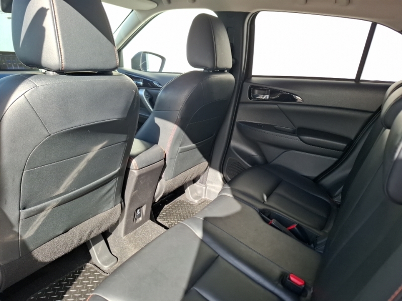 Mitsubishi Eclipse Cross 1.5 Black Cvt 4Wd Black #6