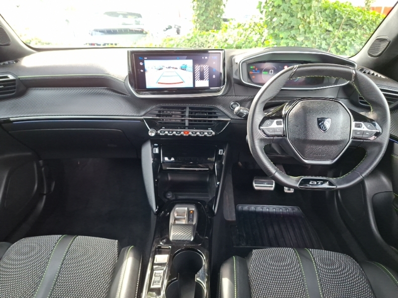 Peugeot e-2008 115Kw Gt 54Kwh White #3