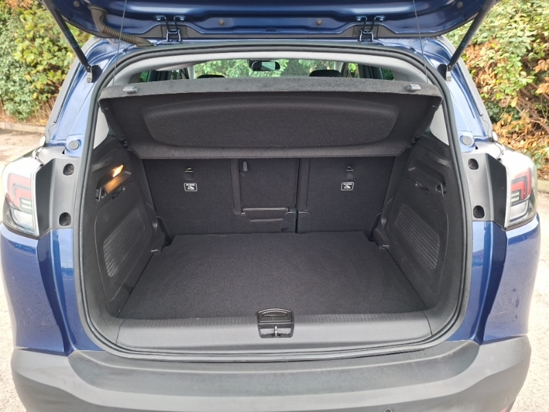 Vauxhall Crossland Ultimate Grey #18
