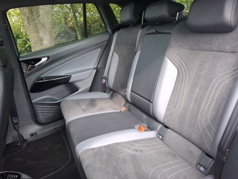 Volkswagen ID.4 150Kw Family Pro Perform 77Kwh 135Kw Ch Grey #6