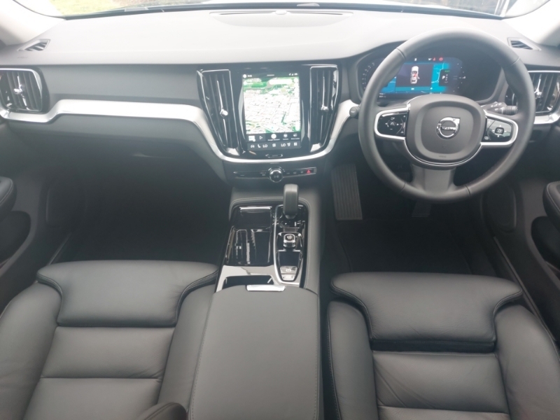 Volvo V60 2.0 T6 350 Phev Plus Dark Awd Green #3