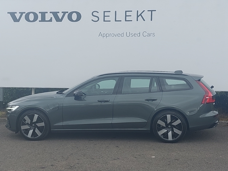 Volvo V60 2.0 T6 350 Phev Plus Dark Awd Green #4