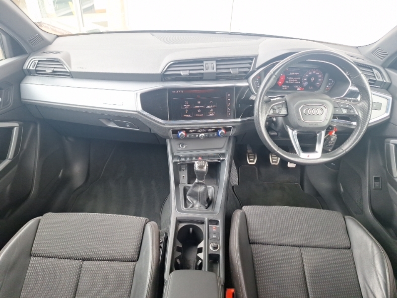 Audi Q3 35 Tfsi S Line Grey #3