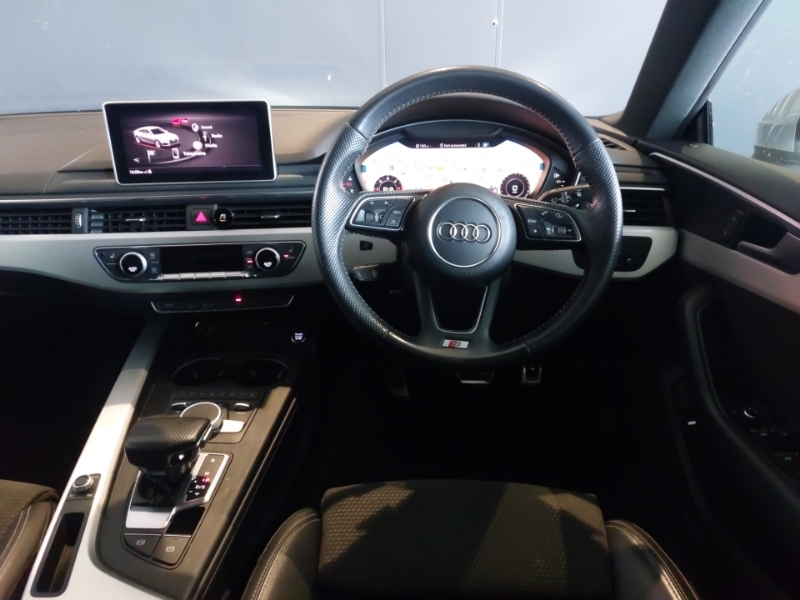 Audi A5 Coup- Black Edition 40 Tfsi 190 Ps S Tronic Black #8