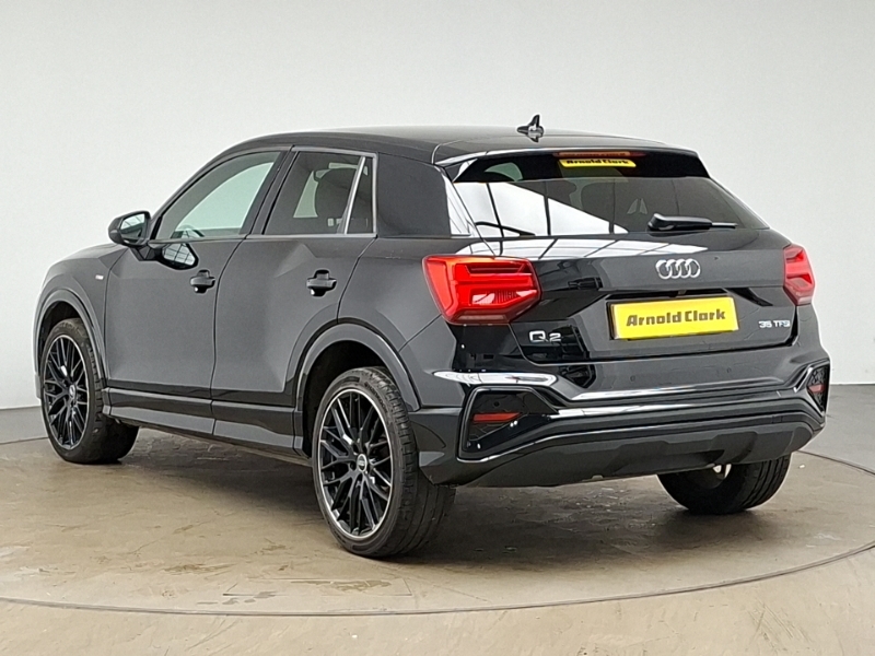 Audi Q2 Audi Estate 30 Tfsi Black Edition Black #2