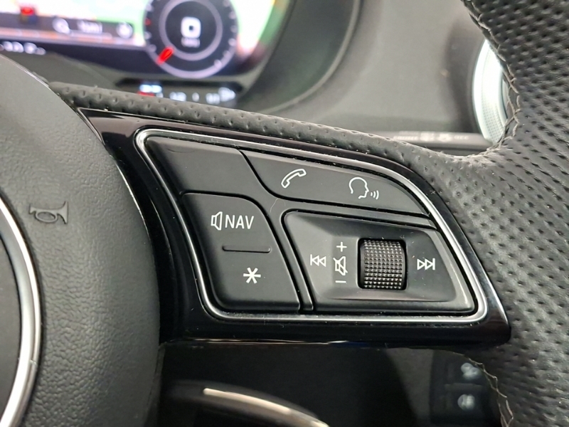 Audi Q2 Audi Estate 30 Tfsi Black Edition Black #13