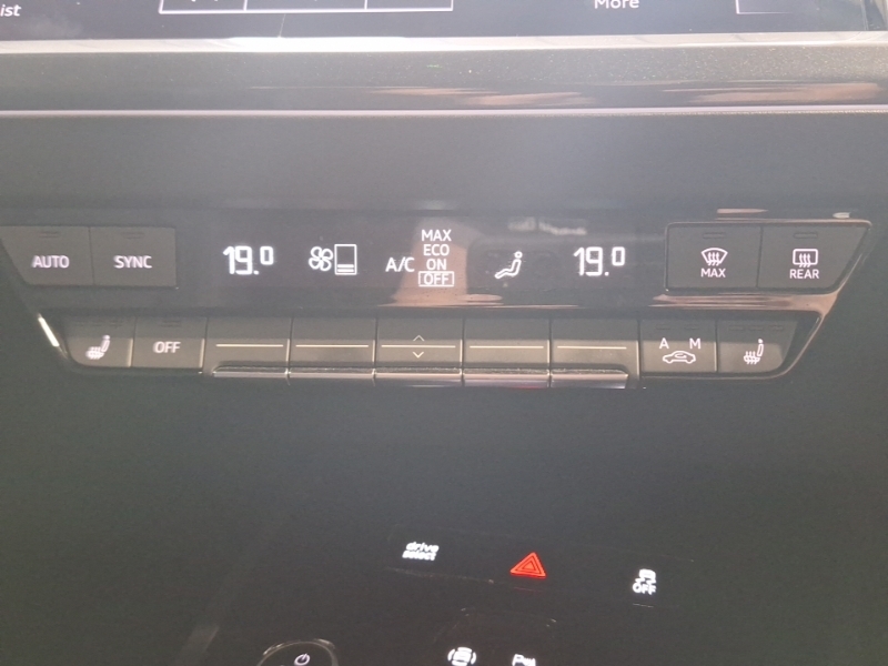 Audi Q4 E Tron 150Kw 40 82Kwh Sport 2023 Grey #16