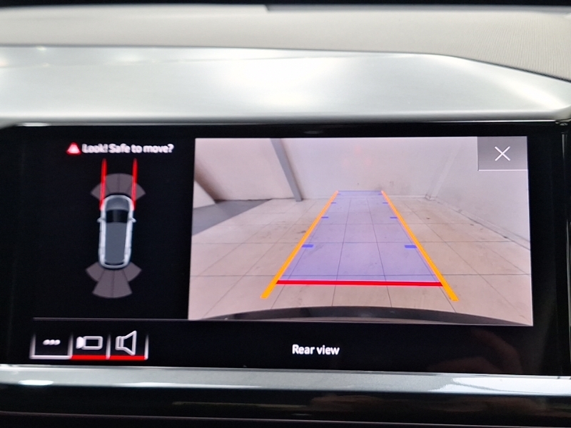 Audi Q4 E Tron 150Kw 40 82Kwh Sport 2023 Grey #9