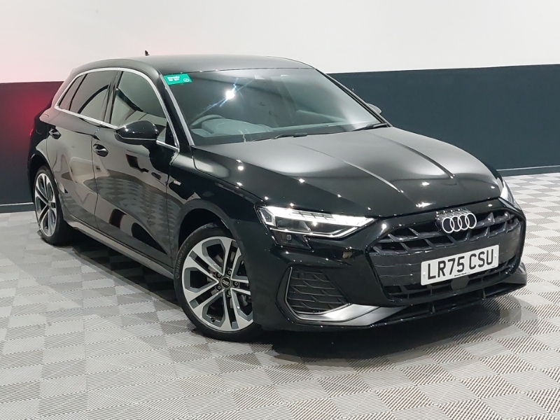 Audi A3 Black Edition 35 Tfsi 150 Ps S Tronic Blue #1