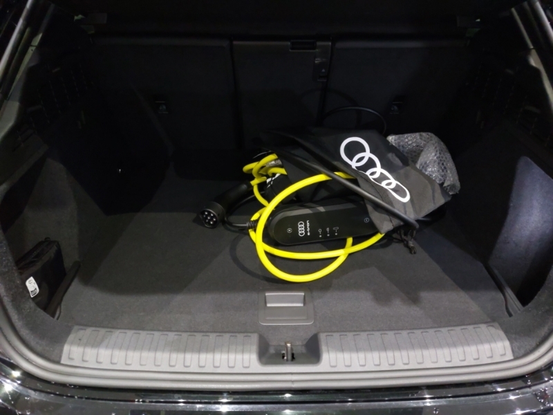 Audi A3 Black Edition 35 Tfsi 150 Ps S Tronic Blue #8