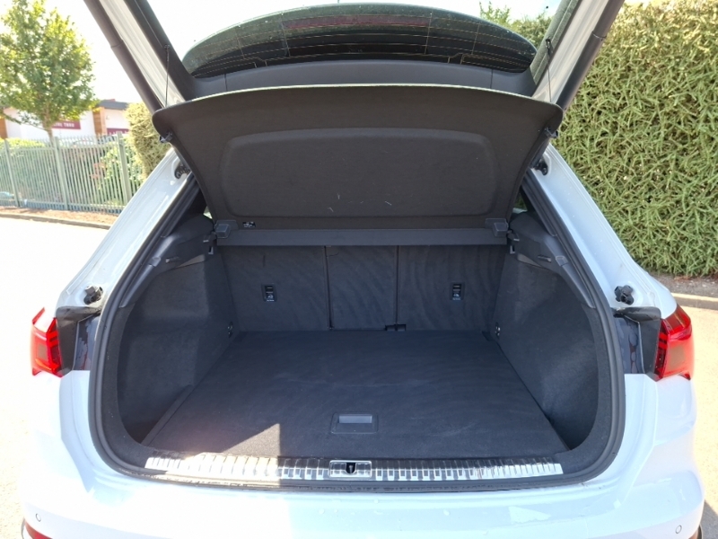 Audi Q3 Tfsi Cod 35 Sport Euro 6 5-Door White #18
