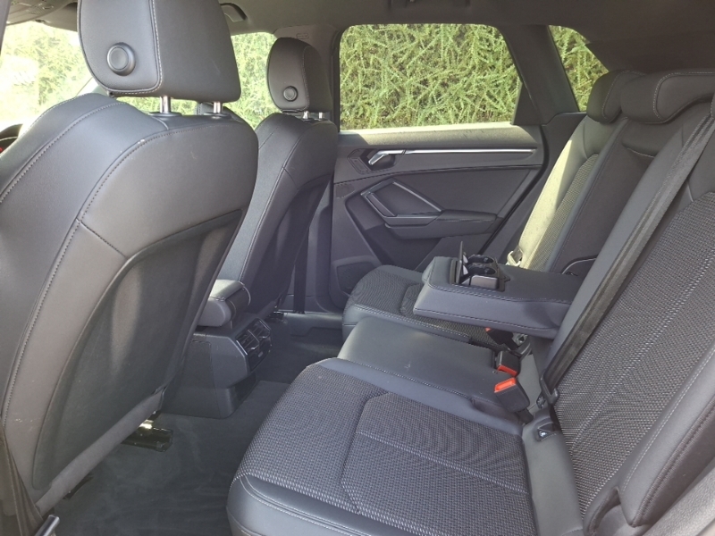 Audi Q3 35 Tfsi Black Edition S Tronic White #6