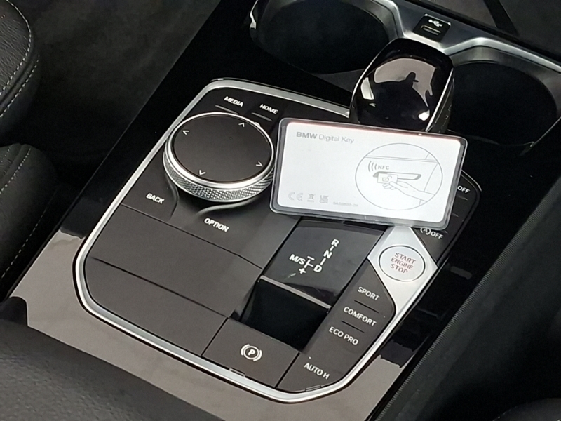 BMW 2 Series 220I M Sport White #10
