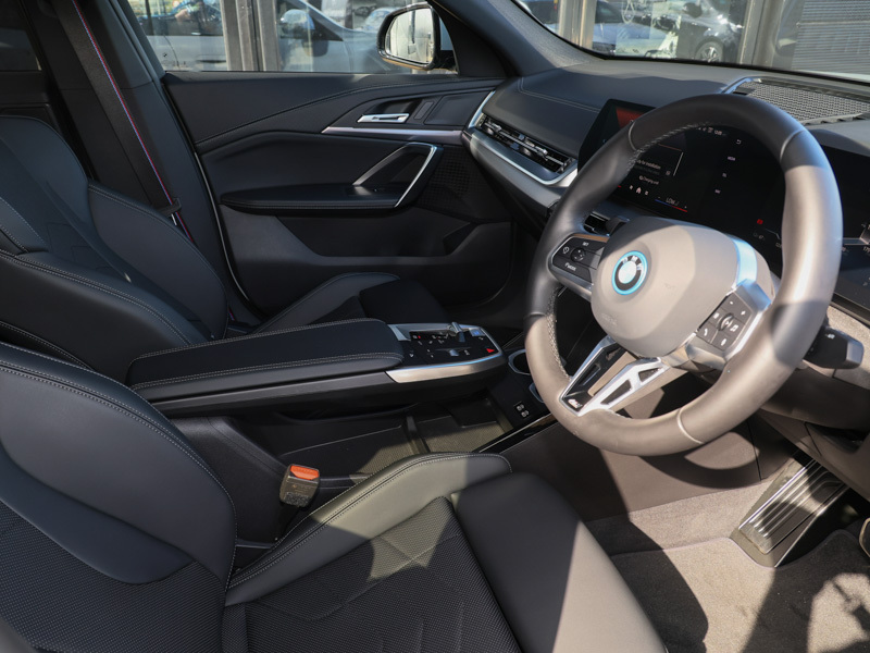 BMW iX2 230Kw Xdrive30 Shadow Edition 65Kwh Grey #6