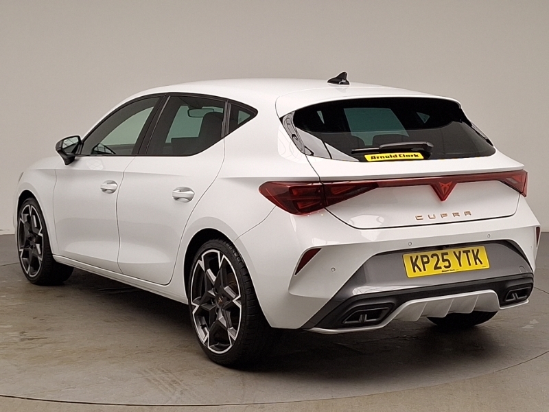 Cupra Leon 1.5 Tsi 150 V2 Black #2