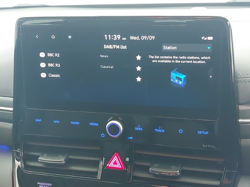 Hyundai Ioniq Hatchback Silver #11