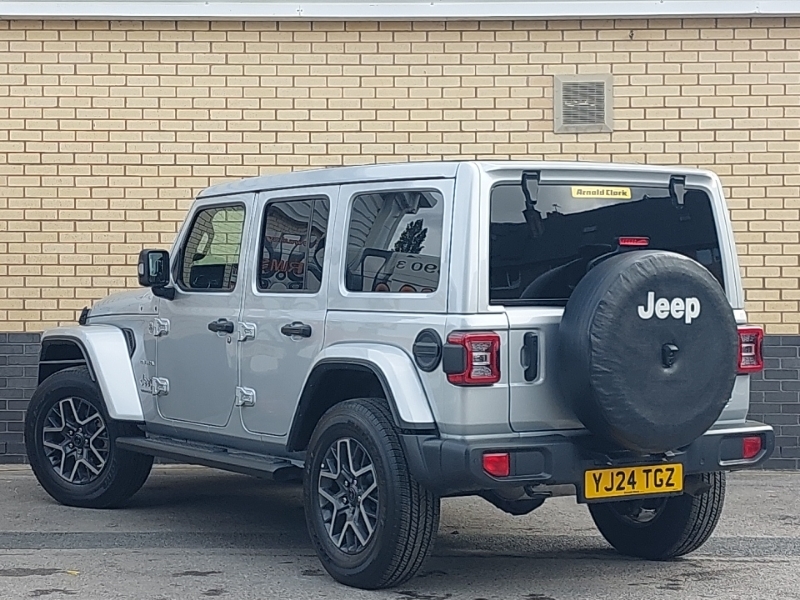 Jeep Wrangler 2.0 Gme Sahara Silver #2