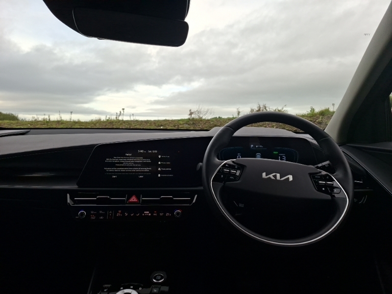 Kia Niro 1.6 Gdi 127 Hybrid 3 Dct Red #3