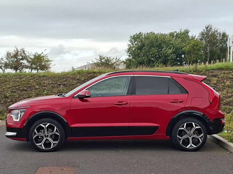 Kia Niro 1.6 Gdi 127 Hybrid 3 Dct Red #4
