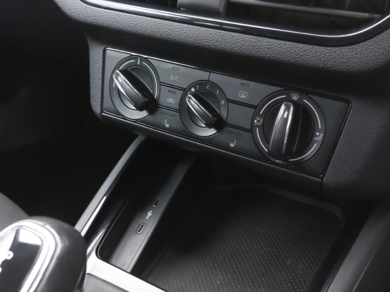 Skoda Kamiq Suv Blue #17