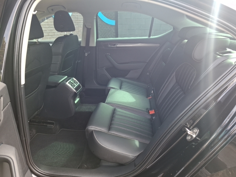 Skoda Superb 1.5 Tsi Se L Dsg Black #6