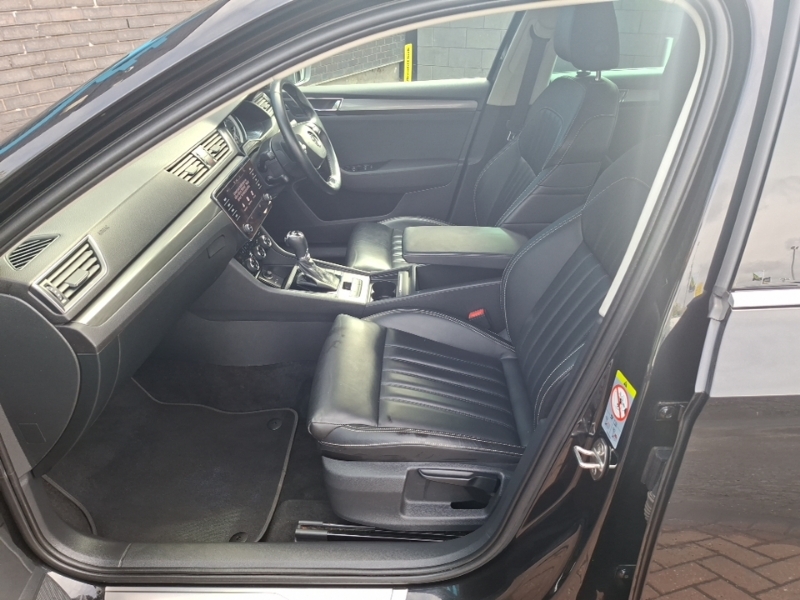 Skoda Superb 1.5 Tsi Se L Dsg Black #5