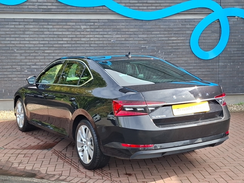 Skoda Superb 1.5 Tsi Se L Dsg Black #2