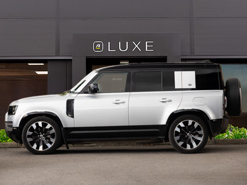 Land Rover Defender 110 Defender Se D Mhev Black #4