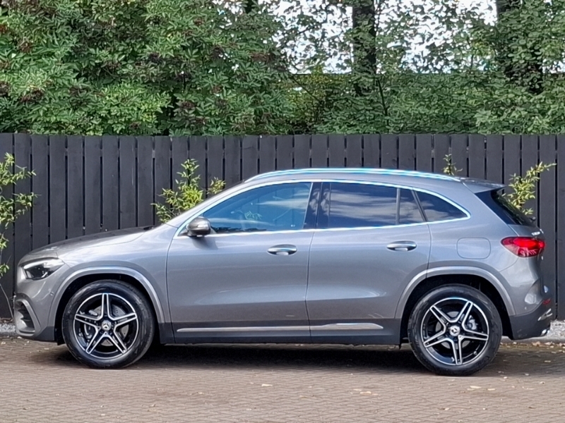 Mercedes-Benz GLA Class Gla 200 Amg Line Executive Grey #4