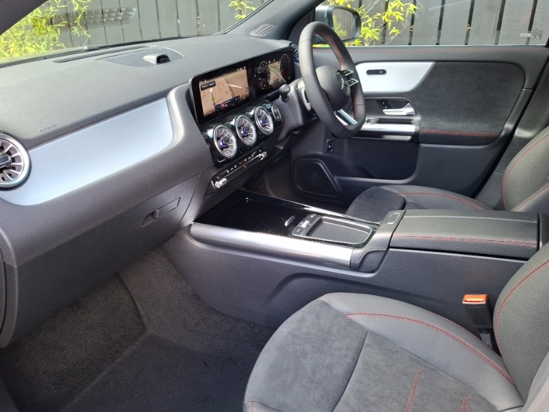 Mercedes-Benz GLA Class Gla 200 Amg Line Executive Grey #5