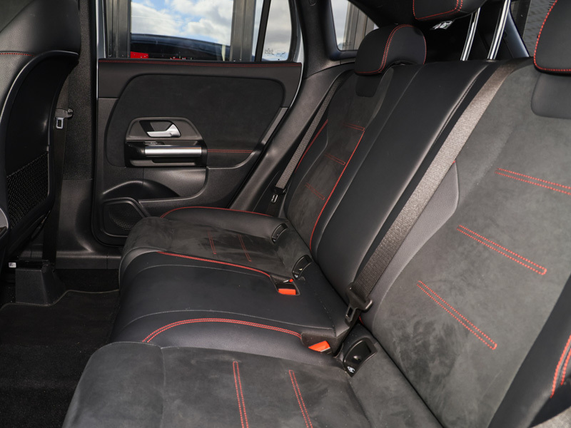 Mercedes-Benz GLA Class Gla 180 Sport Edition Black #6