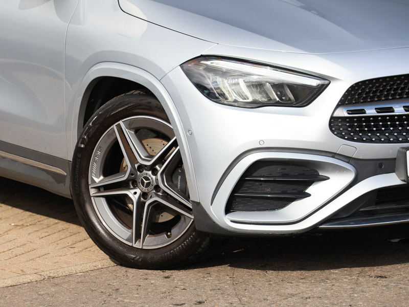 Mercedes-Benz GLA Class Gla 180 Sport Edition Black #9